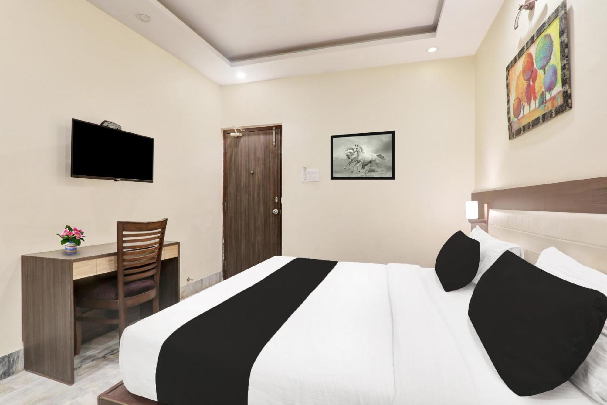 Super Townhouse Kankarbagh Formerly Kunwar Alcajars ปัฏนา ภายนอก รูปภาพ